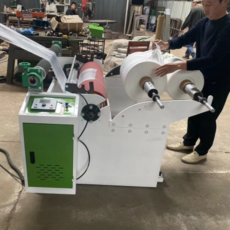 Modelo 700 Machina de película soplada a baja presión